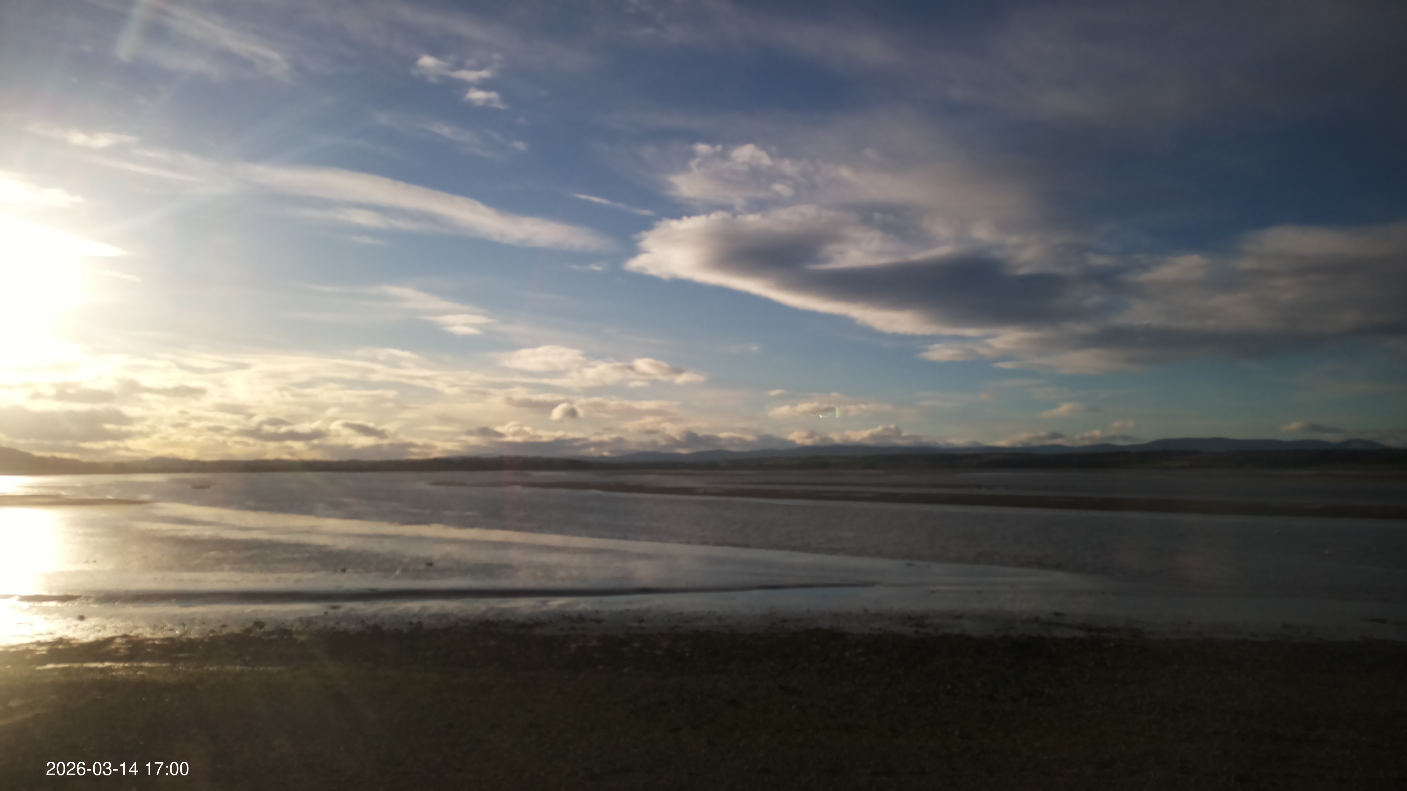 webcam image missing into:https://montrosesailingclub.co.uk/wp-content/uploads/webcam/1/image14-17.jpg