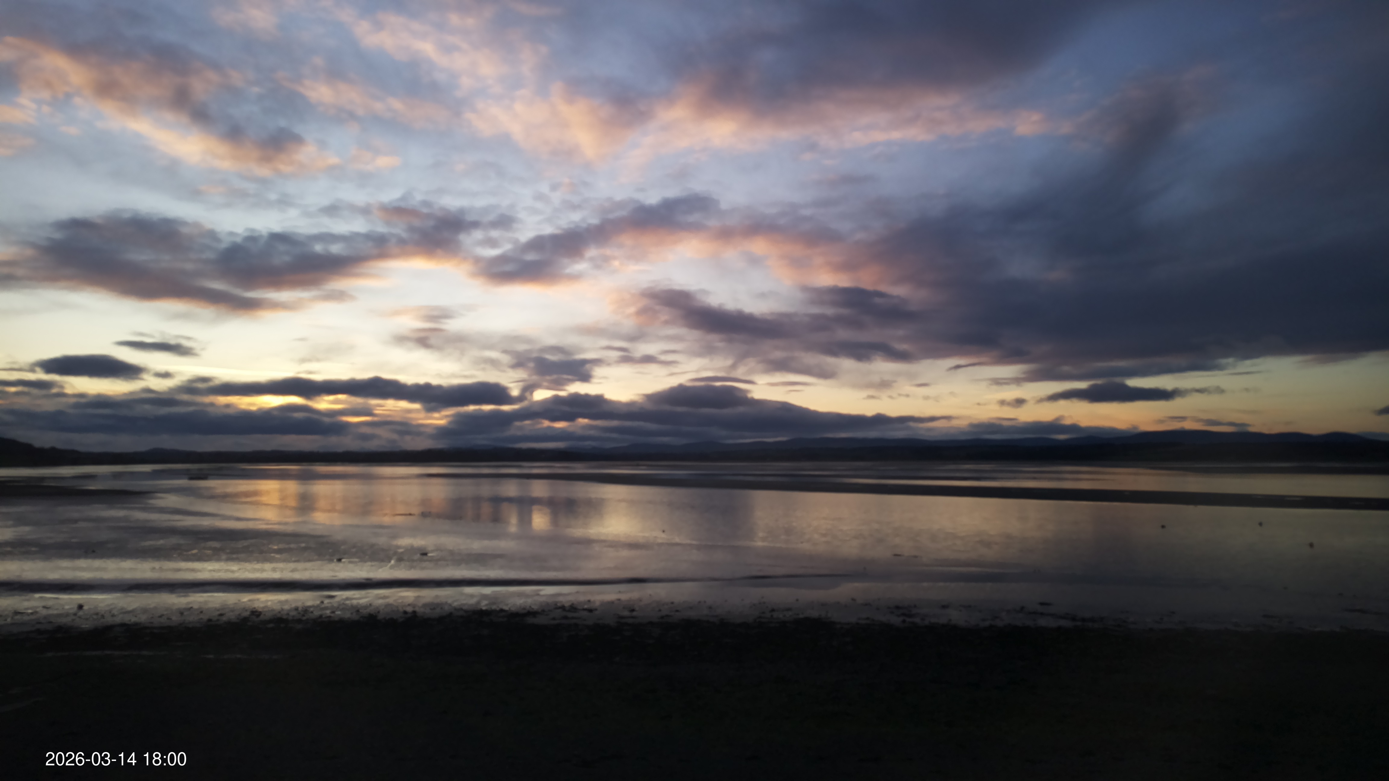 webcam image missing into:https://montrosesailingclub.co.uk/wp-content/uploads/webcam/1/image14-18.jpg