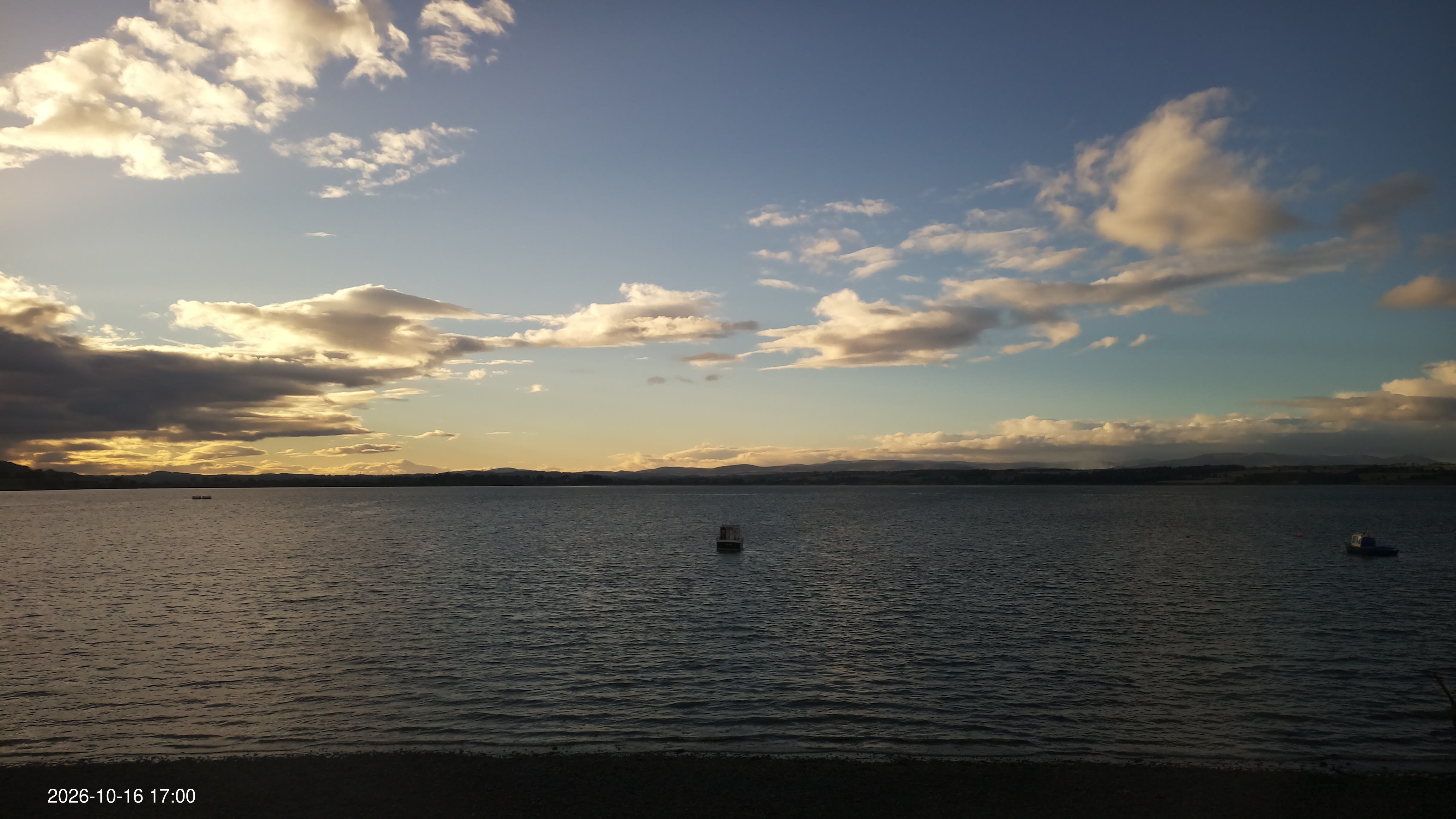 webcam image missing into:https://montrosesailingclub.co.uk/wp-content/uploads/webcam/1/image16-17.jpg