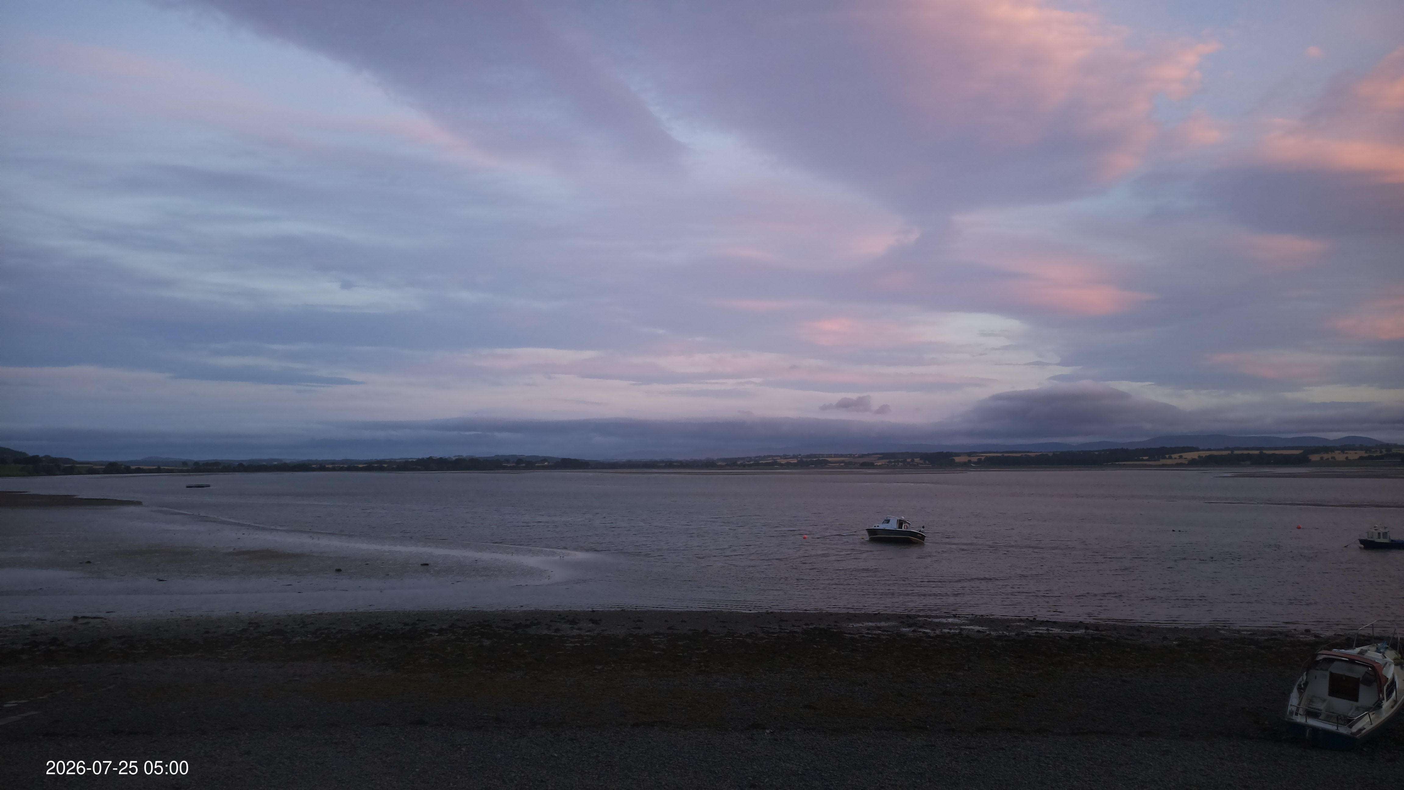 webcam image missing into:https://montrosesailingclub.co.uk/wp-content/uploads/webcam/1/image25-05.jpg